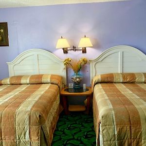 Double Room Two Double Beds Non-Smoking